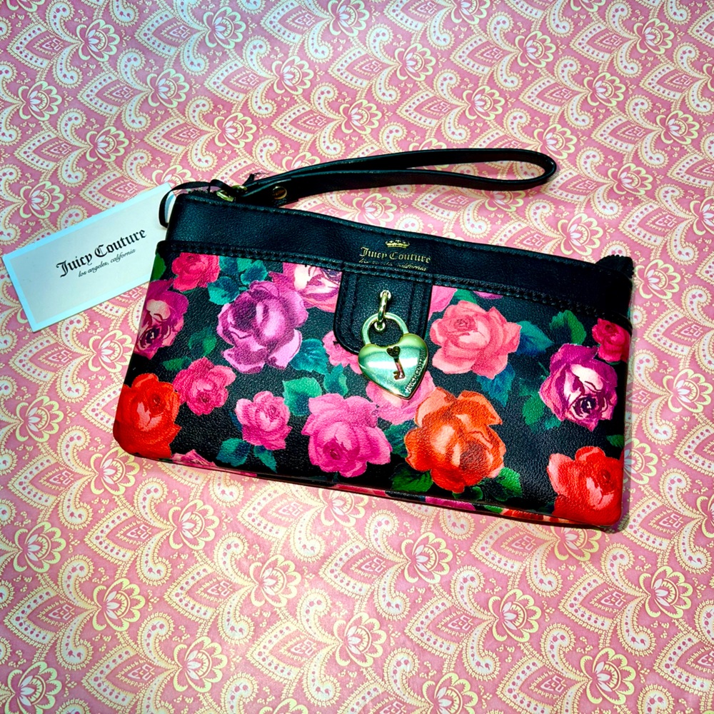NEW Juicy Couture Wristlet